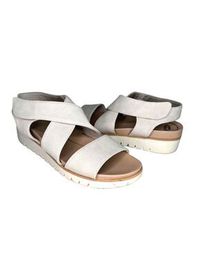 Dr. Scholls Get It Beige Cream Strappy Wedge Sandals Women's 8.5M Hook & Loop